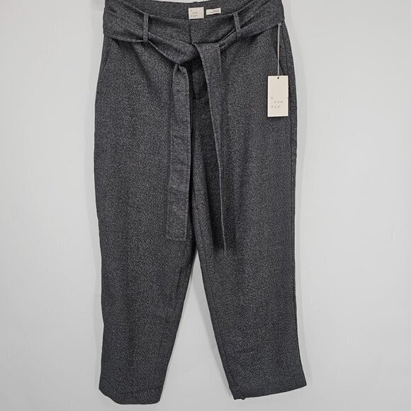 Gray A New Day Bottom - Size 4 | Brand-New, Flawless, and Chic - Picture 1 of 5